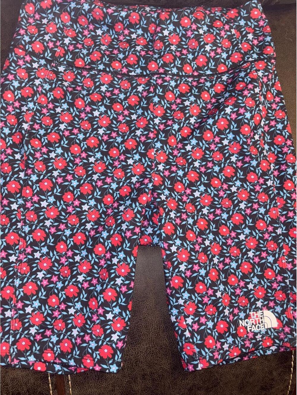 The North Face FlashDry Floral Bike Shorts Girls Large 14/16 Activewear